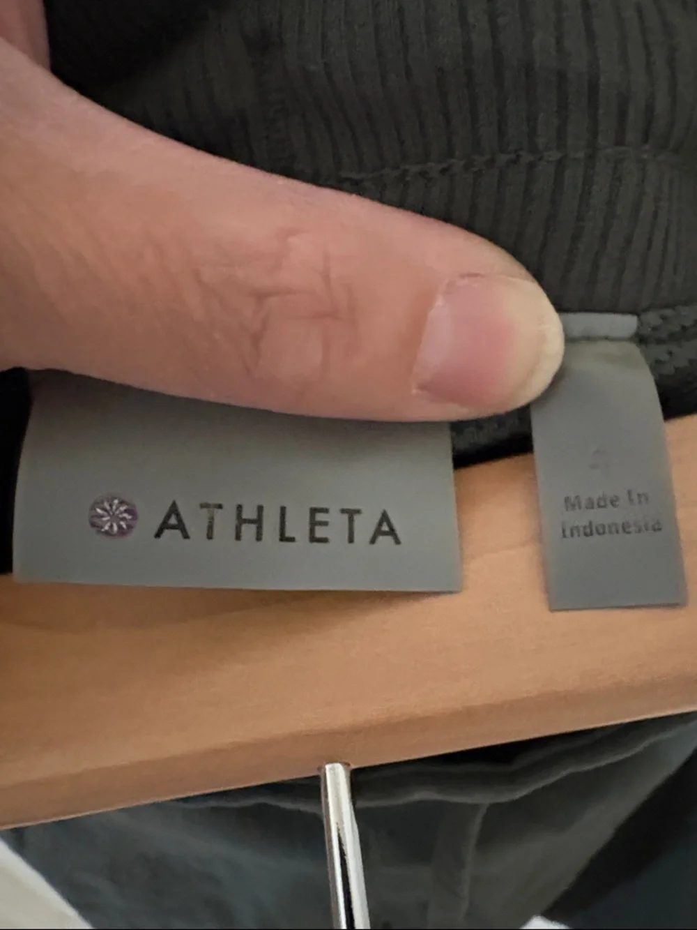 Athleta Olive Green Active Skort with Zip Pockets - Picture 7 of 9